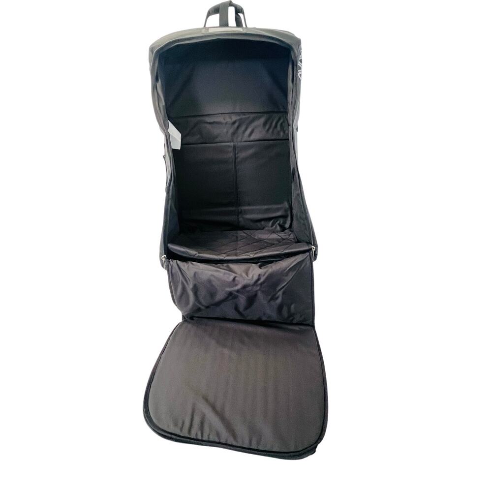 Nuna Wheeled Travel Bag - Picture 8 of 9